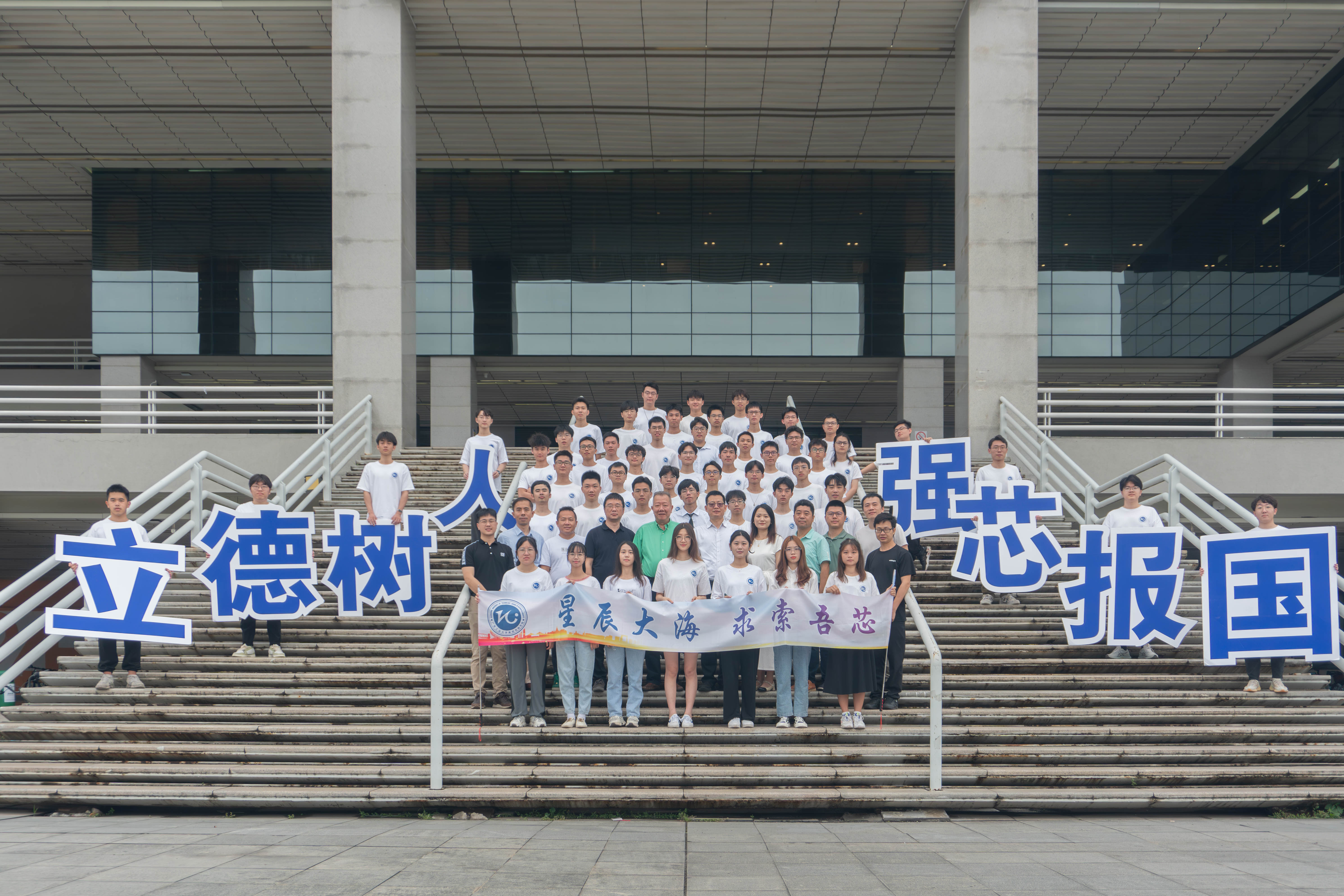PG电子游戏官网