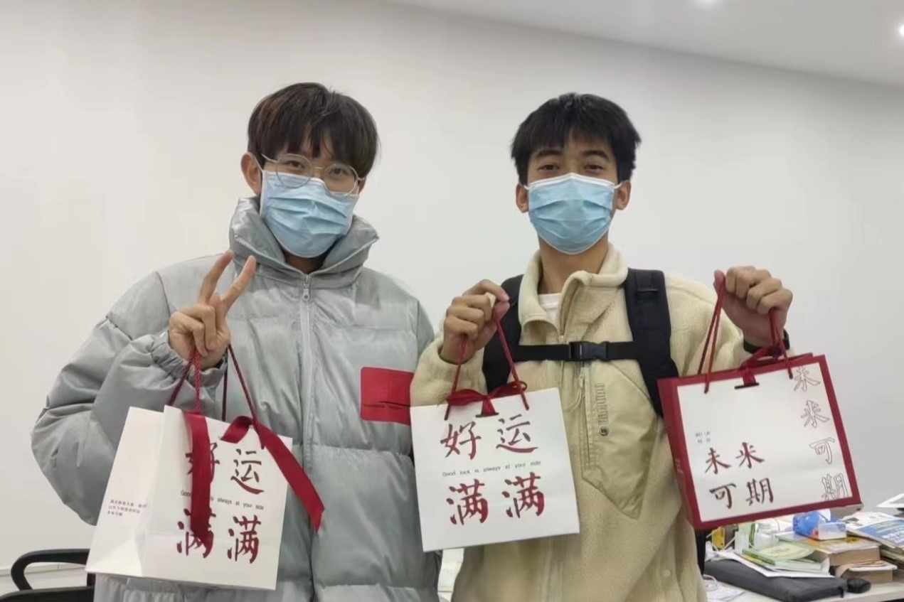 PG电子游戏官网